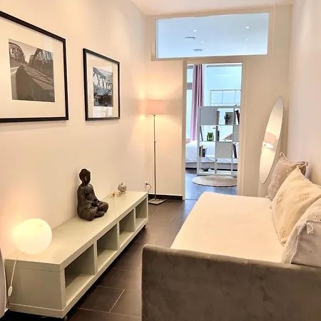 Apartment Canal St Martin Miss Dodu Paris